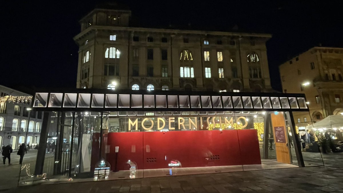 pronoluca's tweet photo. Back to basics #Modernissimo https://t.co/XxXnHsoxvM