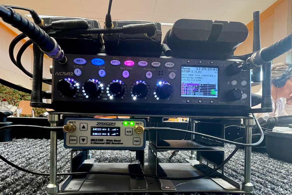 Linne Beck shares her Zaxcom stories from the Netherlands 🤩
Check out the full story on our website:
 zaxcom.com/linne-beck-mix…
@linnebecksound
#zaxcom #productionsoundmixer #boomop #boomoperator #soundrecordist #soundforpicture  #womeninsound