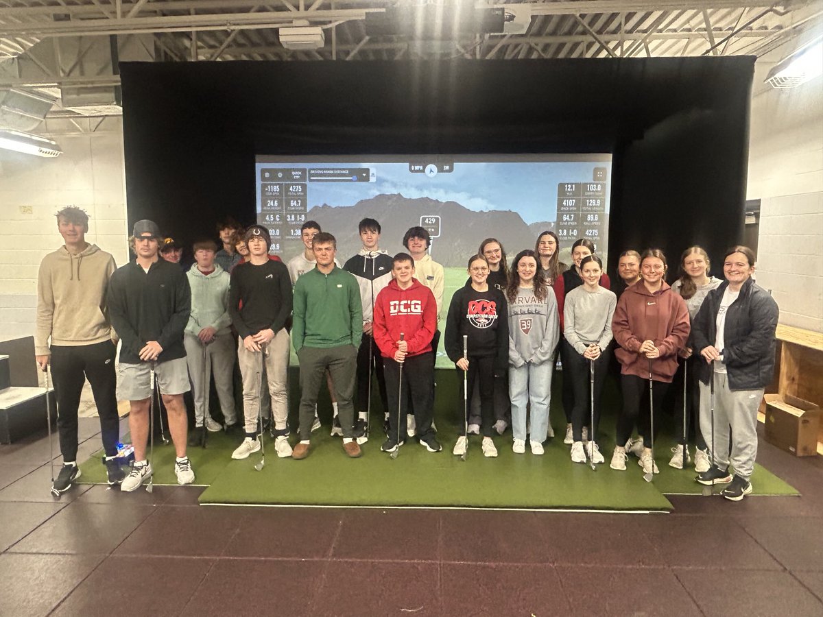Student-athletes checked out our new “golf lab” this morning. This could not have happened without the support of ⁦<a href="/DCGDistrict/">Dallas Center-Grimes</a> &amp; ⁦<a href="/sblum/">Scott Blum</a>⁩, ⁦<a href="/dcgactivities/">DCGACTIVITIES</a>⁩ ⁦&amp; ⁦<a href="/BButtjer/">Brent Buttjer</a>⁩, ⁦<a href="/ClubDcg/">DCG Booster Club</a>⁩, &amp; everyone who bought yard signs. Thank you all so much.