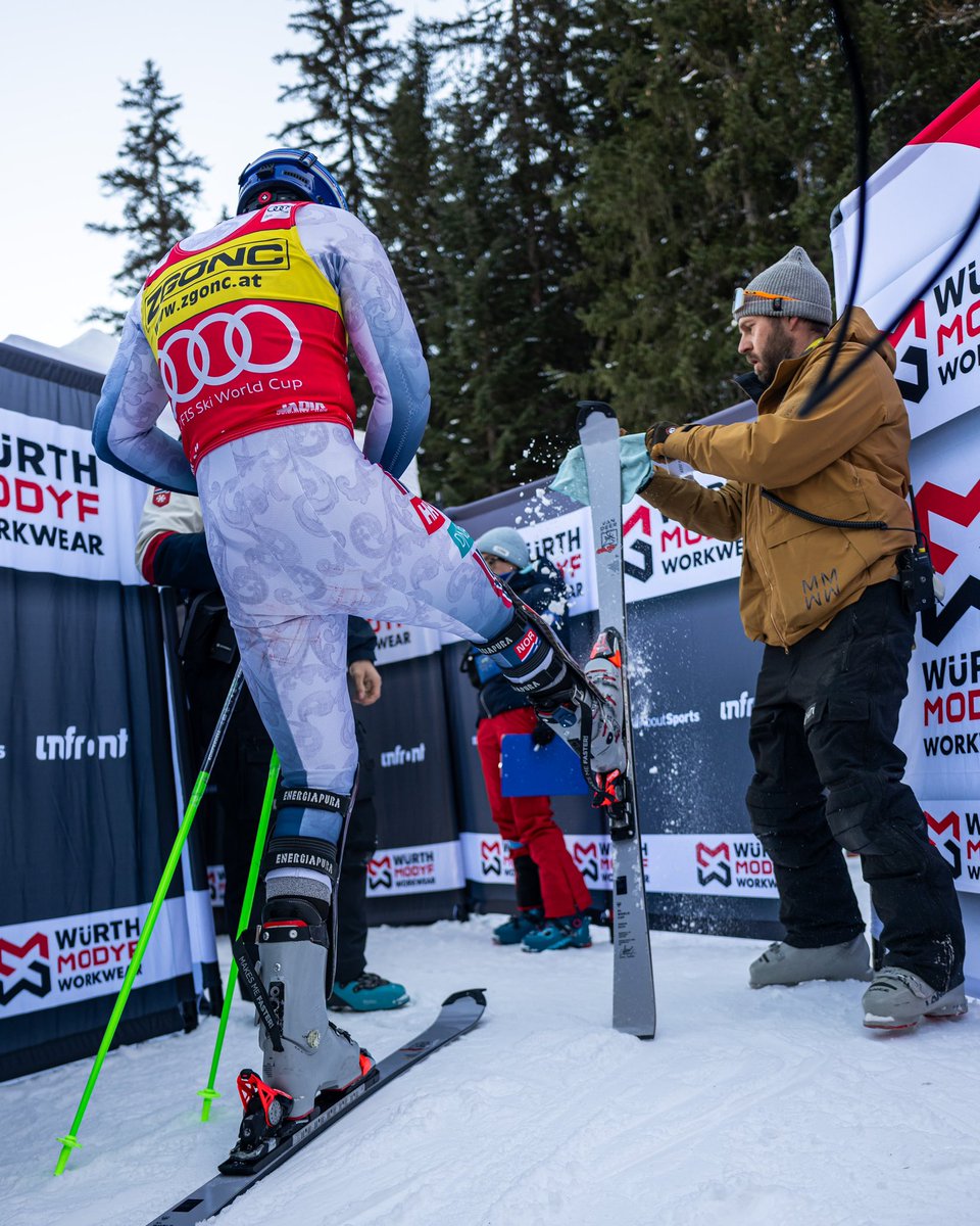 Henrik Kristoffersen (@h_kristoffersen) on Twitter photo Would have loved to finish off the year with a podium today, but a couple hundredths of a second short π’π¨ Incredible skiing by Timon Haugan today, congratulations and enjoy!
πΈ: <a href="/joergmitter/">joergmitter</a> / @alpineteamnorway
#P4
#thevandeerredbullway
#givesyouwings Would have loved to finish off the year with a podium today, but a couple hundredths of a second short π’π¨ Incredible skiing by Timon Haugan today, congratulations and enjoy!
πΈ: <a href="/joergmitter/">joergmitter</a> / @alpineteamnorway
#P4
#thevandeerredbullway
#givesyouwings