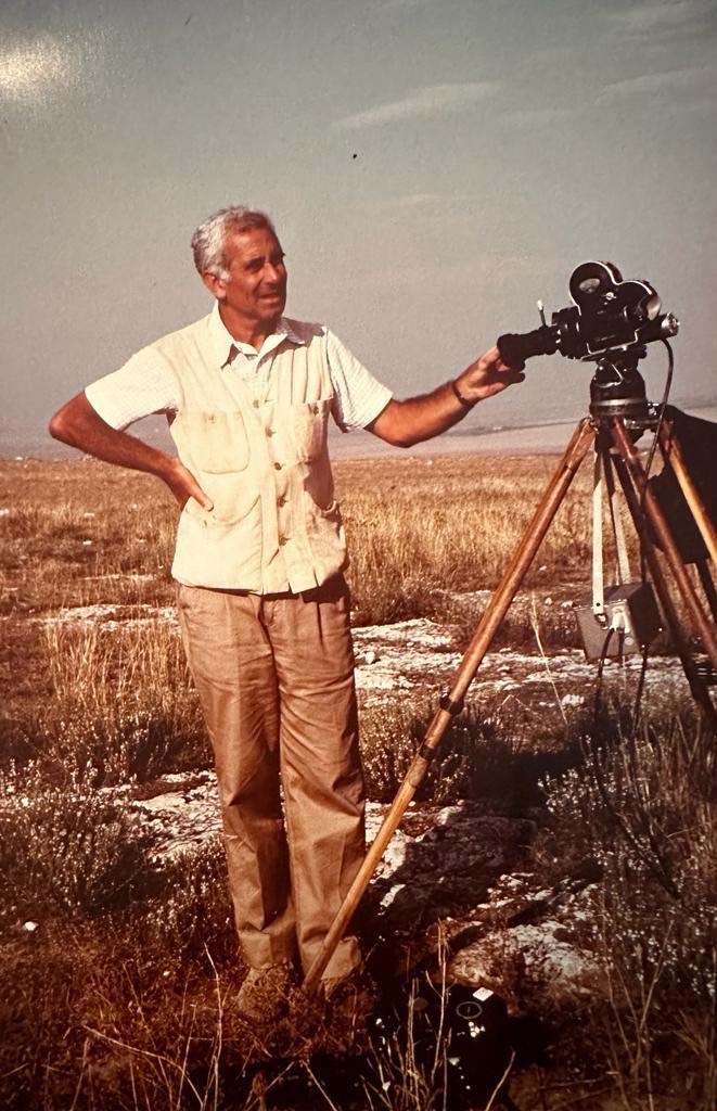WWFitalia's tweet photo. Fulco #Pratesi ricorda Fabrizio #Palombelli , uno dei padri fondatori del #WWF Italia, nel lontano 1966
👇
https://t.co/js8xBDiSO6 https://t.co/EDElPX7GLT
