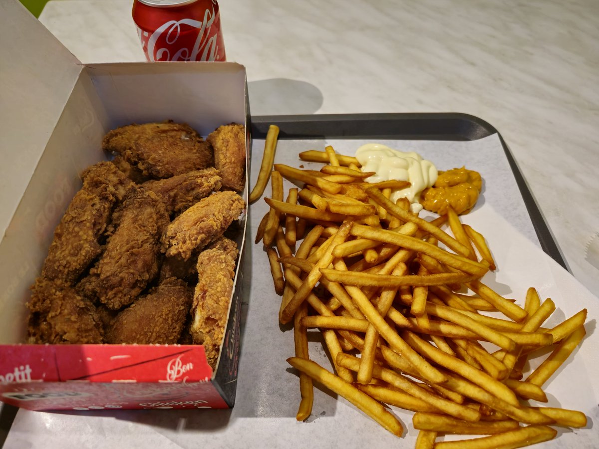 Imh_911's tweet photo. 14€90€ pour ce bonheur, update a 18h10 https://t.co/6Gdfu4YbLx
