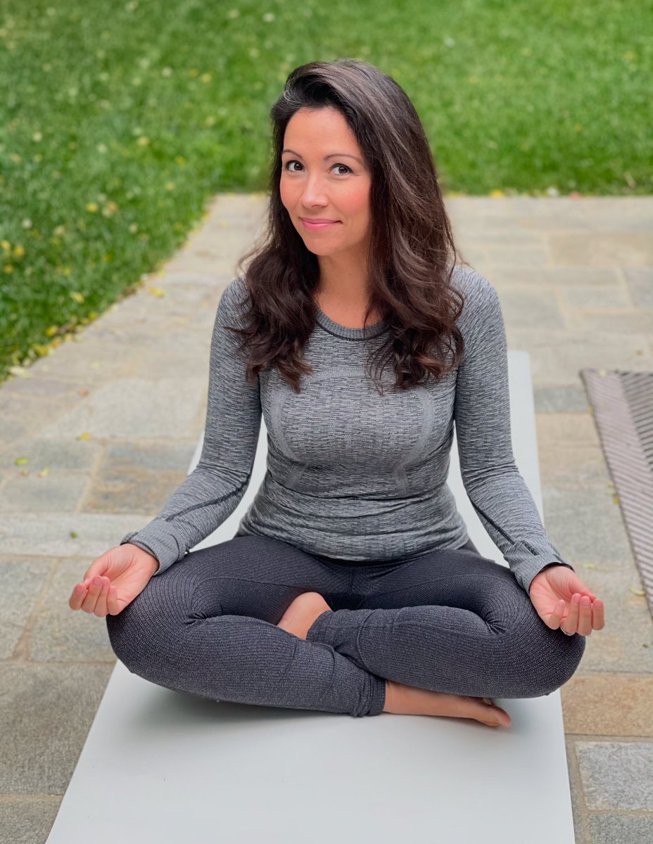 Do you have a tendency to overreact?
When I feel like I might want to overreact, I do this. 
Read more here: instagram.com/p/DD7azzoPwk-/…
*
#elizabethkoraca #thespeakinguppodcast #executivebusinesscoach #microhabits