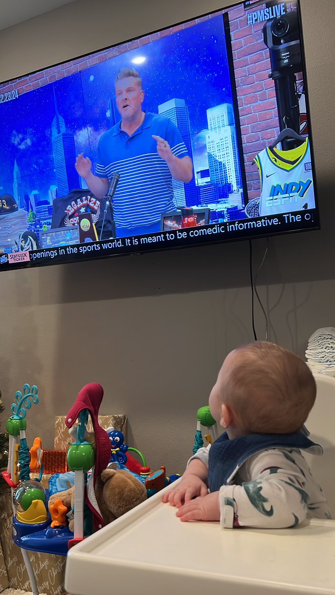 How to calm a teething baby… Turn on <a href="/PatMcAfeeShow/">Pat McAfee</a> W!