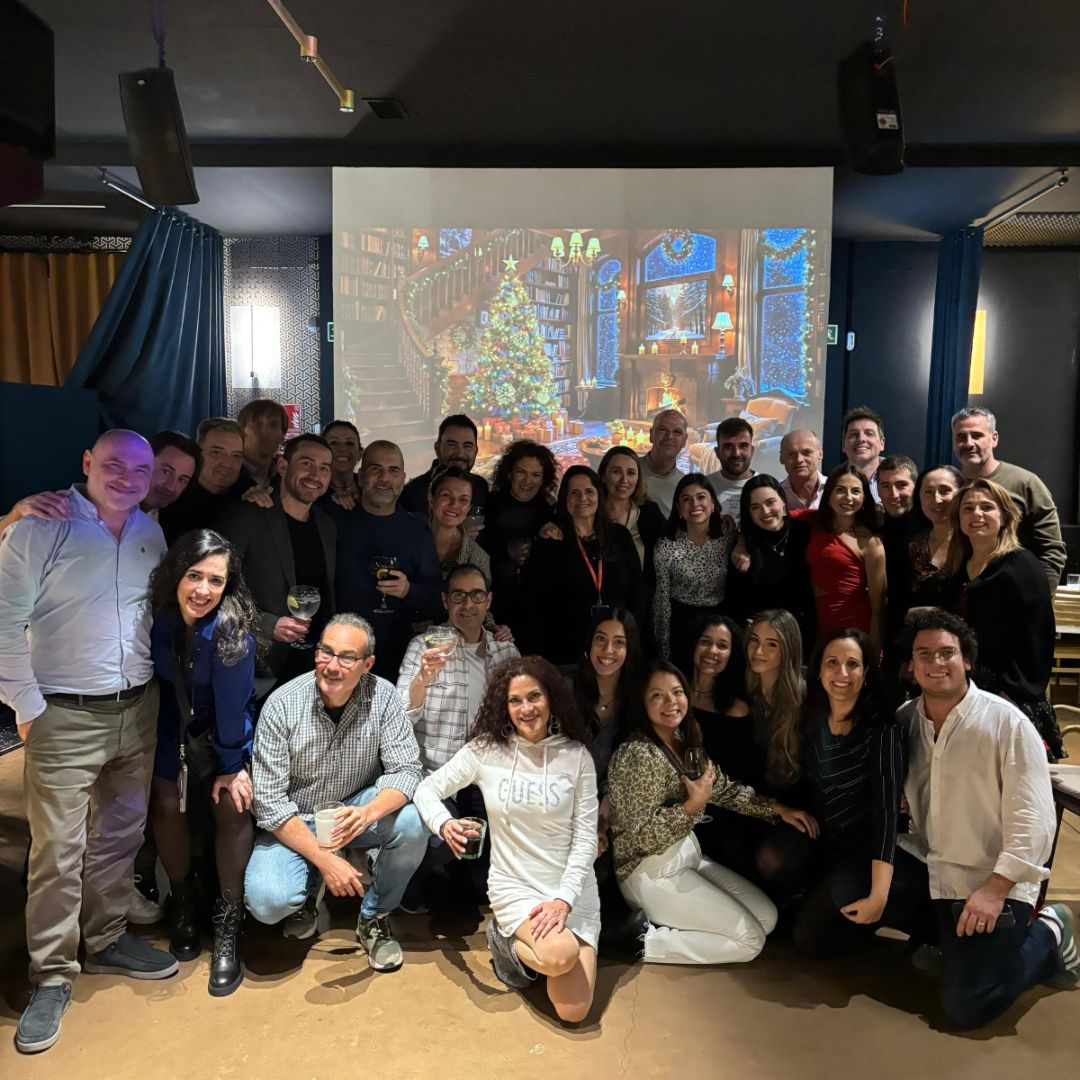 BotelloMas's tweet photo. 🎄✨ El pasado jueves 19 celebramos nuestra comida de Navidad en Keller Williams CPI Gestión. Un momento especial para cerrar el año juntos. 🥂

#NavidadKW #KellerWilliamsValencia #KW https://t.co/QqNDqyPtwx