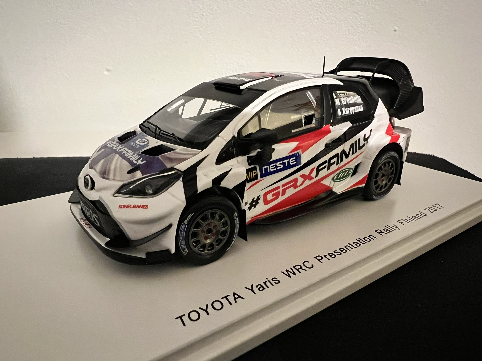 Spark 1/43 Toyota Yaris WRC VIP Gronholm