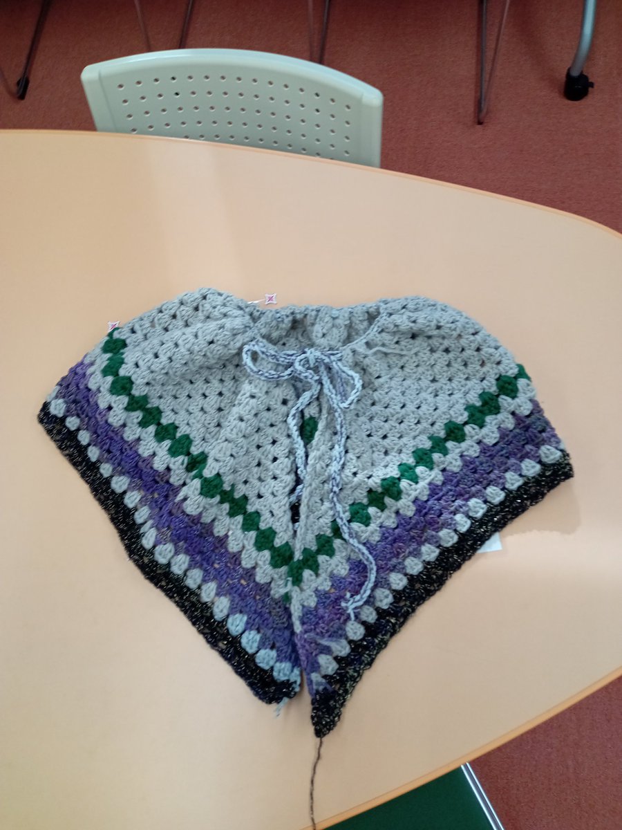 yarn_bombing23's tweet photo. 毛糸、かぎ針、棒針、その他編み物資材の処分をお考えのあなた、どうか【この指とまれ】にご寄付をご検討ください。せっかく買われた糸たち、命を吹き込ませてください。よろしくお願いします🙇DMお待ちしています。譲っていただいたその後をツリーに繋げます↓↓ https://t.co/KAV2o2bASH
