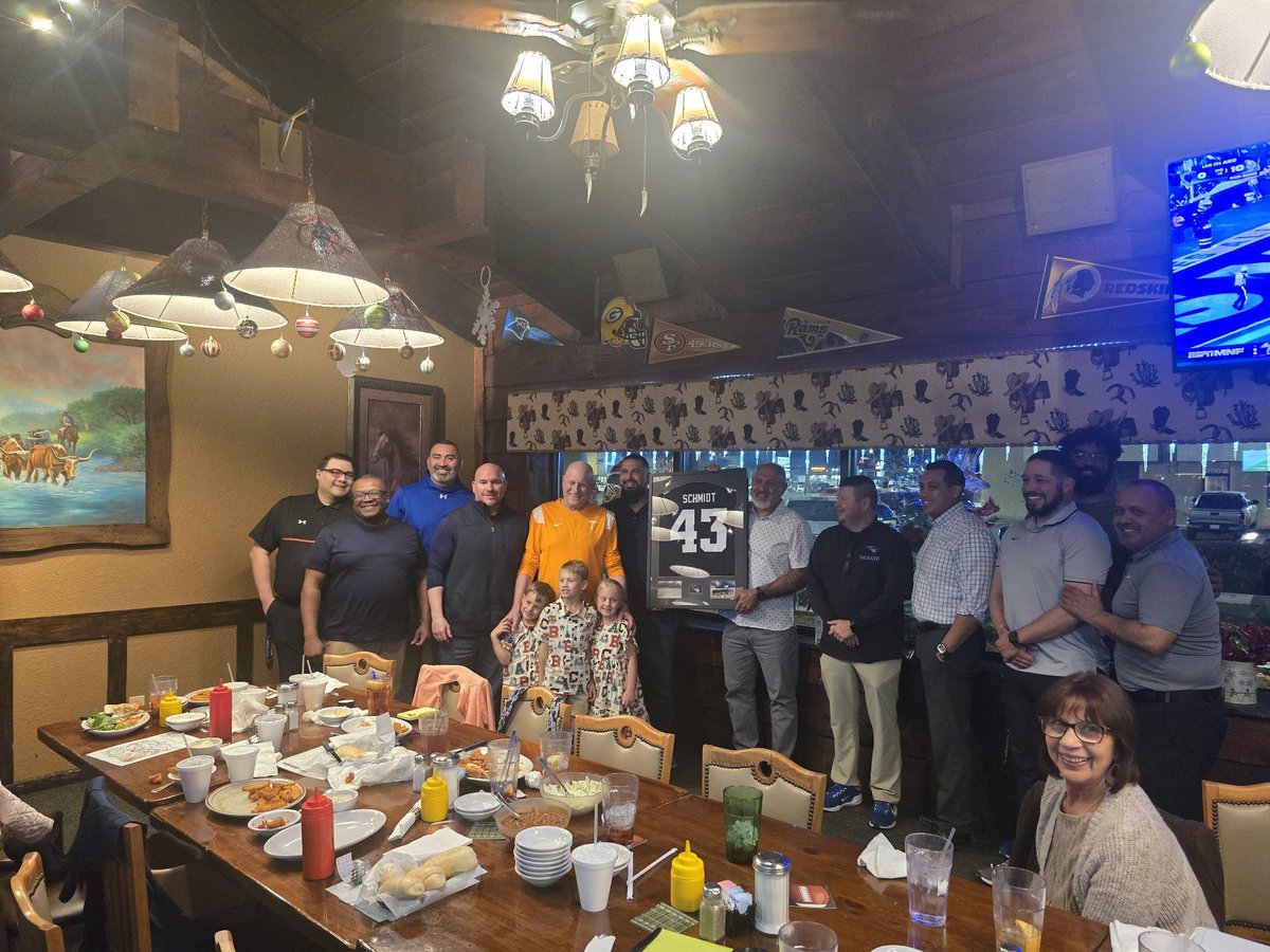 Noe Robles tweet media