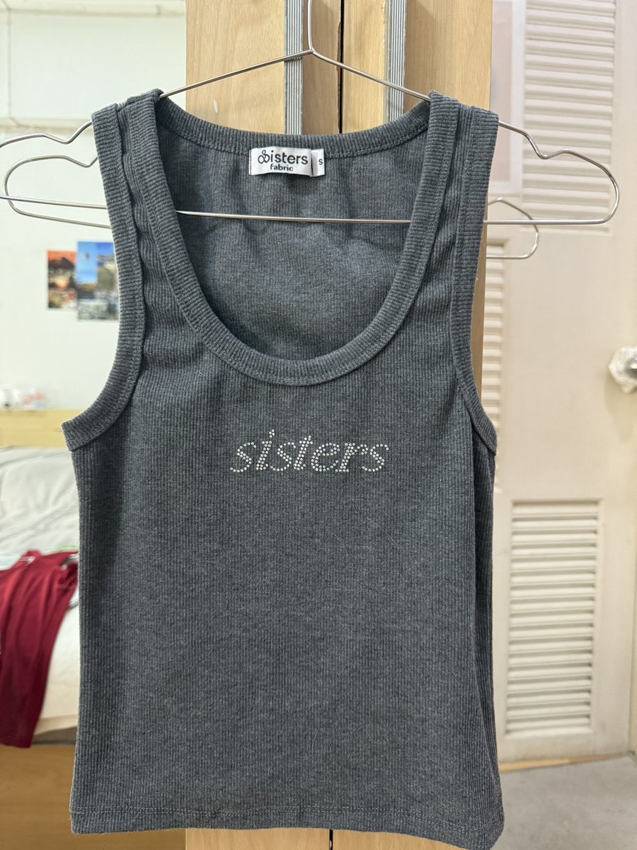 TyongSh's tweet photo. ส่งต่อ เสื้อกล้าม sister winkwink tank สีเทา smokegrey (ใส่1ครั้ง ไม่มีตำหนิ)
🌟 185 ส่งฟรี
#ส่งต่อsistersfabric #ส่งต่อbemingbkk #ส่งต่อcintage #ส่งต่อsister #vghมือสอง #ส่งต่อvghbkk #ส่งต่อvgh #ส่งต่อcintageshop #ส่งต่อgentlewoman #ส่งต่อchoosedress #stlylist https://t.co/f6g4blqtUi