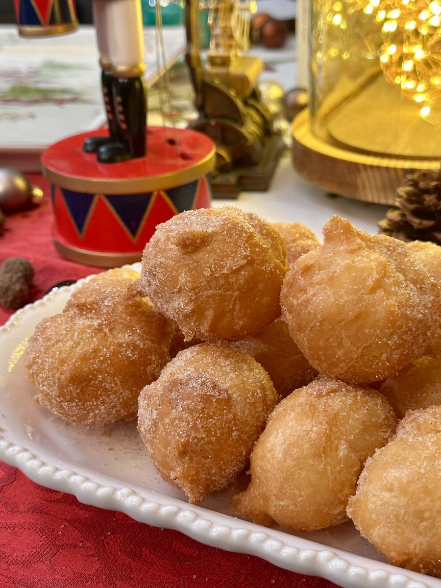 sweetsalgado's tweet photo. I wanna share this special recipe with all of you. From my mom’s recipe book: SONHOS - Christmas Dreams #XmasPartyCozyChristmas https://t.co/NyuZEanEUB