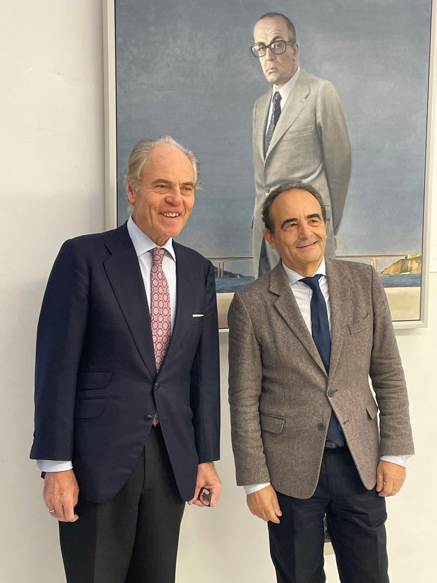Colegiocaminos's tweet photo. ✍️ @MA_Carrillo_S, Pdte. del @Colegiocaminos, e Ignacio Eyries, Dir. Gral. de @caser, han firmado los nuevos contratos de seguros de cobertura de la responsabilidad civil de los colegiados.

ℹ️: https://t.co/nL3uKfclQ5
10 nuevas mejoras de cobertura: https://t.co/XyrpF6A8vD https://t.co/H0wG5KxbJy