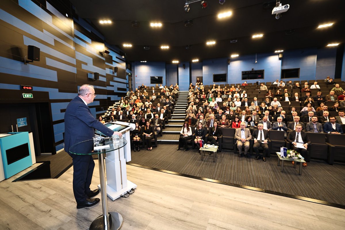 YadigarGrknl's tweet photo. Genel Müdürümüz Doç. Dr. Şafak Başa ve üst yönetimimizin katılımlarıyla "İSKİ Süreç Yönetimi" Lansmanını ger��ekleştirildik. Prof. Dr. Mehmet Mutlu Yenişey’in katkılarıyla süreç yönetimine dair önemli bir farkındalık oluşturuldu emeği geçen çalışma arkadaşlarımıza teşekkür ederiz. https://t.co/CT0207QVL9
