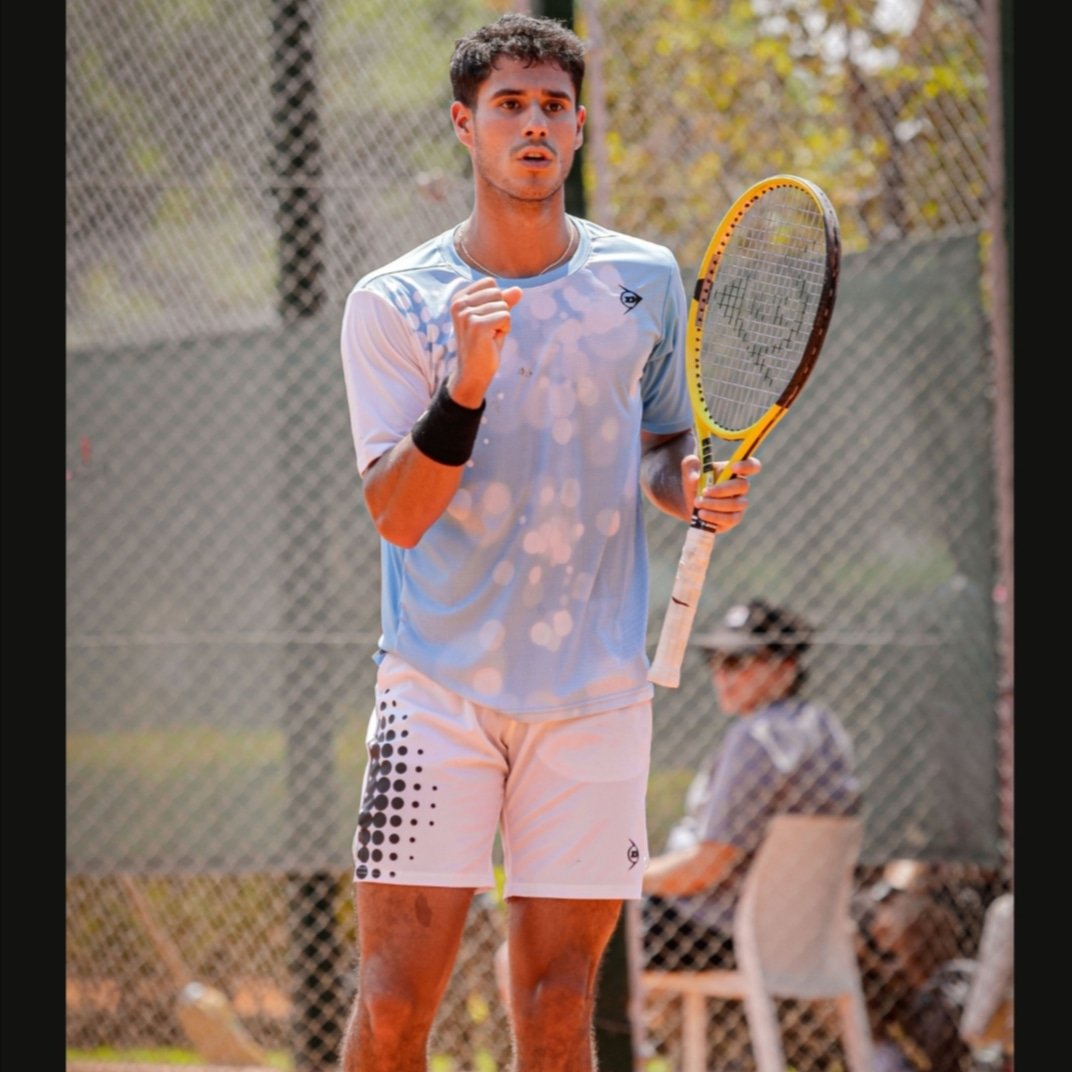 APTenis's tweet photo. 🇵🇾 Es oficial, Daniel Vallejo jugará la qualy del Australian Open.
__
💪 Nuestro compatriota recibió la confirmación para jugar su primer Grand Slam como profesional.
__
🇵🇾🙌 Todo el país contigo Dani https://t.co/TI2ADyLYMf