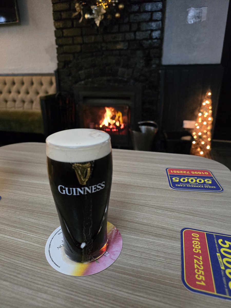 23rd Christmas Traditional Pub Crawl

From the dark stuff to the light 

Merry Christmas 😘