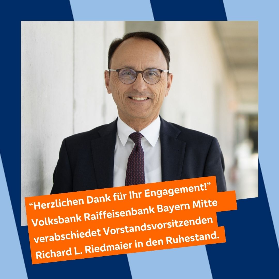 VR_BayernMitte's tweet image. Für unseren Vorstandsvorsitzenden Richard L. Riedmaier markiert das Jahresende einen persönlichen Wendepunkt. Nach mehr als 20 Jahren als Vorstand, davon 15 Jahre als Vorstandsvorsitzender, der Volksbank Raiffeisenbank Bayern Mitte gibt er den Staffelstab weiter. 

&quot;Mit meinem…