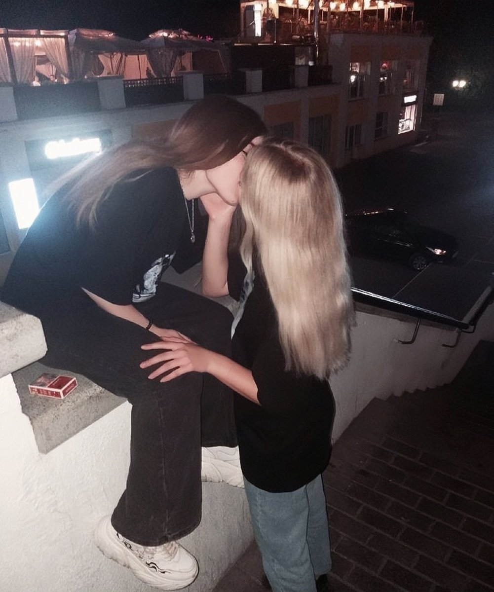 Yuri Melodies (@yurimelodies) on Twitter photo 