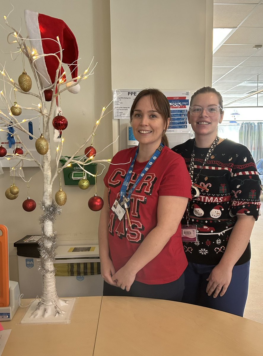 54321DianaC's tweet photo. Happy Christmas everyone! 
From Team Surgery
@cath_puttock @hcdocherty1 @sabaderc @lizzie_keen86 @SopDivision @PHU_NHS https://t.co/bKOs7UYoIA
