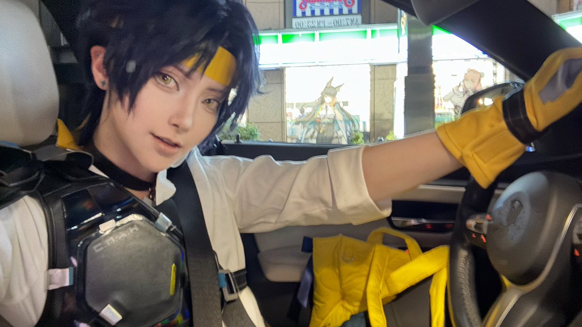 ファミマと六課
やれやれ〜
これも仕事かい？
DL：https://t.co/CbpXCcPqls

#浅羽悠真
#ゼンゼロ
#ゼンゼロファミマ https://t.co/sOxjZ5Myyc