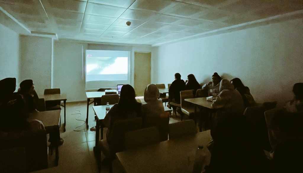 AnkaraKYGM's tweet photo. 🎬 Sinema Gecesi

📍Mehmet Akif Yurdu
🖥 The Holiday Sinema Filmi

📍Haymana Yurdu
🖥 IP Man Sinema Filmi https://t.co/irqUQwevDr