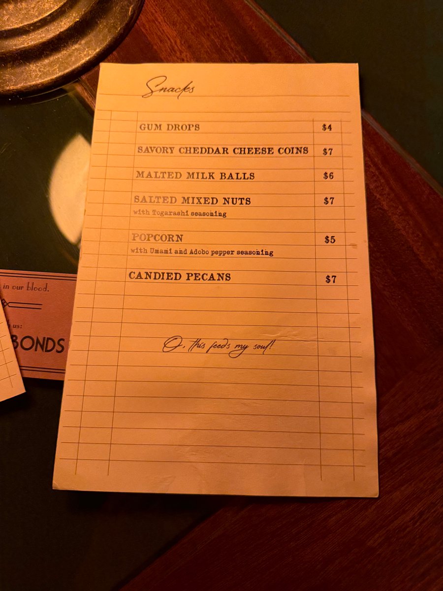 BwayDrinks's tweet photo. Drinks and snacks at Life &amp; Trust off-Broadway. https://t.co/wnNcGcEb9M