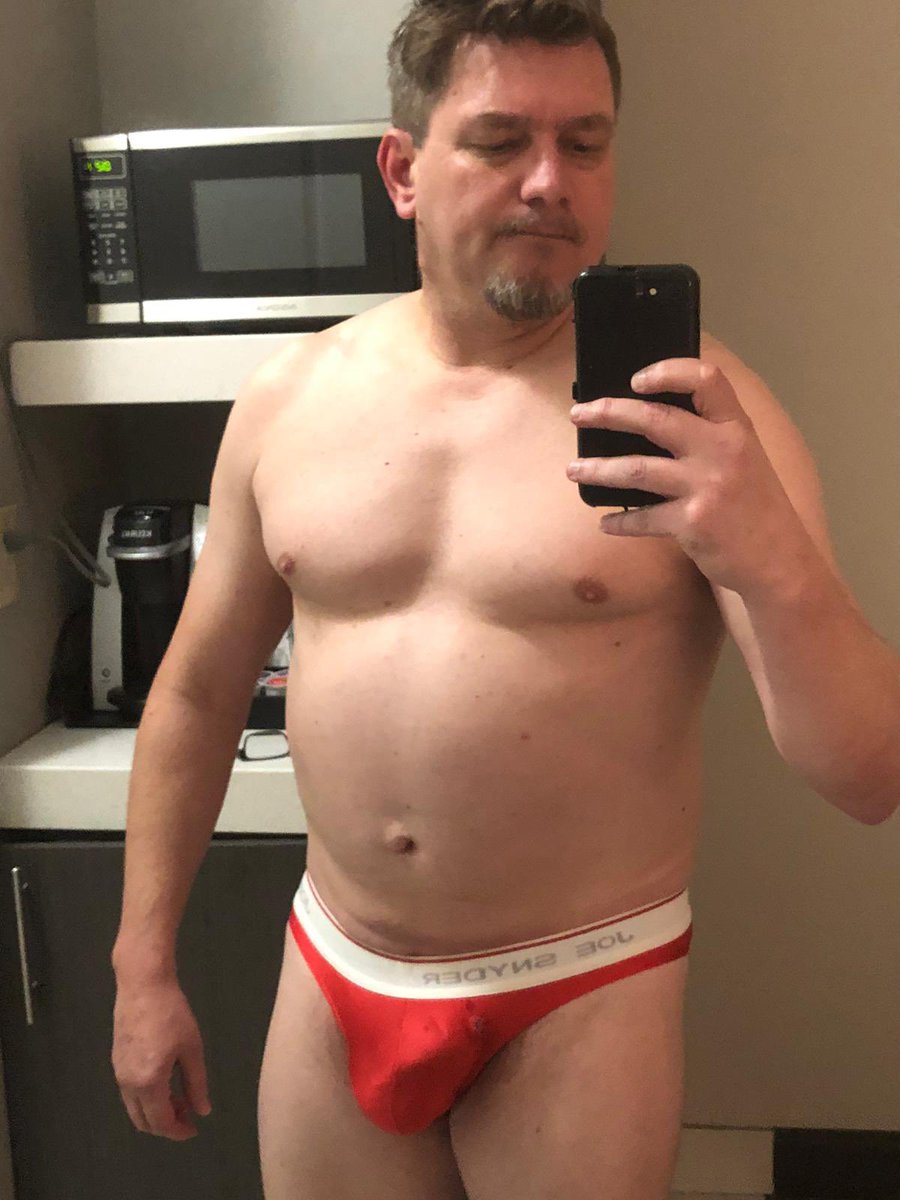 TugboatGabe's tweet photo. Sorry I don’t come on here much nowadays.  The world is on fire so I’m trying to avoid this platform.  But here’s a few recent pics to hold you over. https://t.co/z2McNOXhei