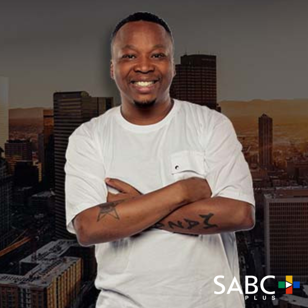 SABCPlus's tweet image. Thank you, @MazaNtshanga, for curating the perfect vibe and bringing joy to our days.

Download and sign up for SABC Plus: bit.ly/4cLJCMw to tune into @UWFM88_106FM.

#UmhloboWeneneFM
#StillHome
