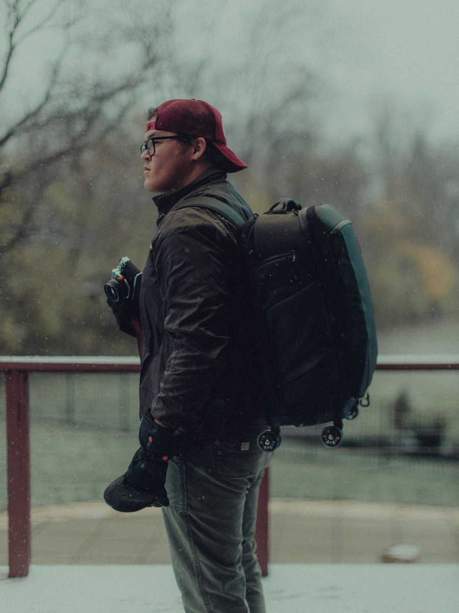 PGYTECH_global's tweet photo. Packing light, traveling right! π With our Roller Camera Backpack, enjoy the flexibility of both a trolley case and backpack. Perfect for every journey.
@itsmatthewsalley
#pgytech #camerabackpack #camera #rollerbackpack #photography #videography #sony #canon #nikon #dji https://t.co/vCoqg6Gy8p