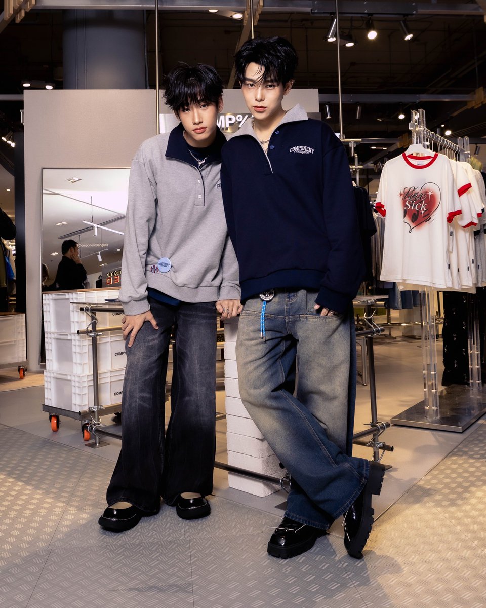 tia51_official's tweet photo. ขอขอบคุณ Component ที่ให้เกียรติเชิญ กฤษฎิ์ @krmjtc และ ภพ @p_poph_s เข้าร่วมงานเปิดตัว Component Flagship Store แห่งใหม่ : Component Original Store of Bangkok at Paragon 

#COMPONENT1stFlagshipStore
#ComponentBangkok
#Component24FW
#ComponentClub https://t.co/OPETby3D51
