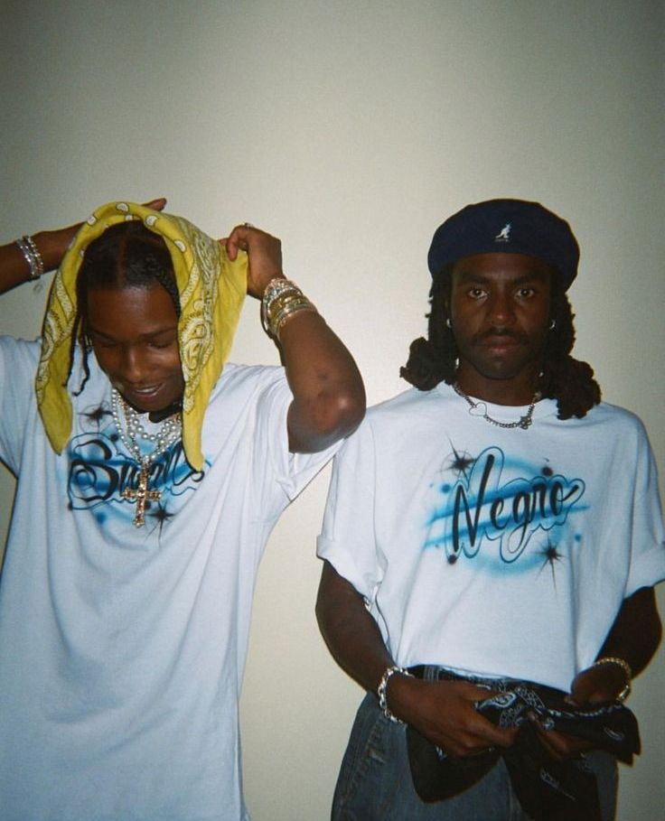 PigsAndPlans's tweet photo. Happy Birthday to the legend Dev Hynes aka Blood Orange 🎉 

A man who wears many hats, creatively and literally. He played a new Blood Orange song at Camp Flog Gnaw and it looks as if there's more music on the way in 2025. https://t.co/uu4352QmJM