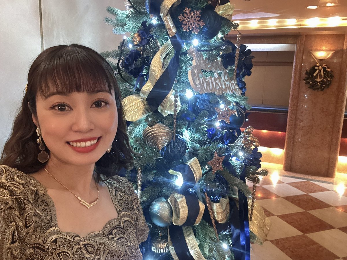 mini_mickey16's tweet photo. あっという間に明日はクリスマス🎄✨
というわけで、今日はシンフォニーでコンサートでした🎵

もう1年が終わるなんて信じられない…！！
皆さま楽しいクリスマスを〜🎅❤️

#シンフォニークルーズ https://t.co/5uuj79IXfg
