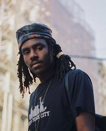 PigsAndPlans's tweet photo. Happy Birthday to the legend Dev Hynes aka Blood Orange 🎉 

A man who wears many hats, creatively and literally. He played a new Blood Orange song at Camp Flog Gnaw and it looks as if there's more music on the way in 2025. https://t.co/uu4352QmJM