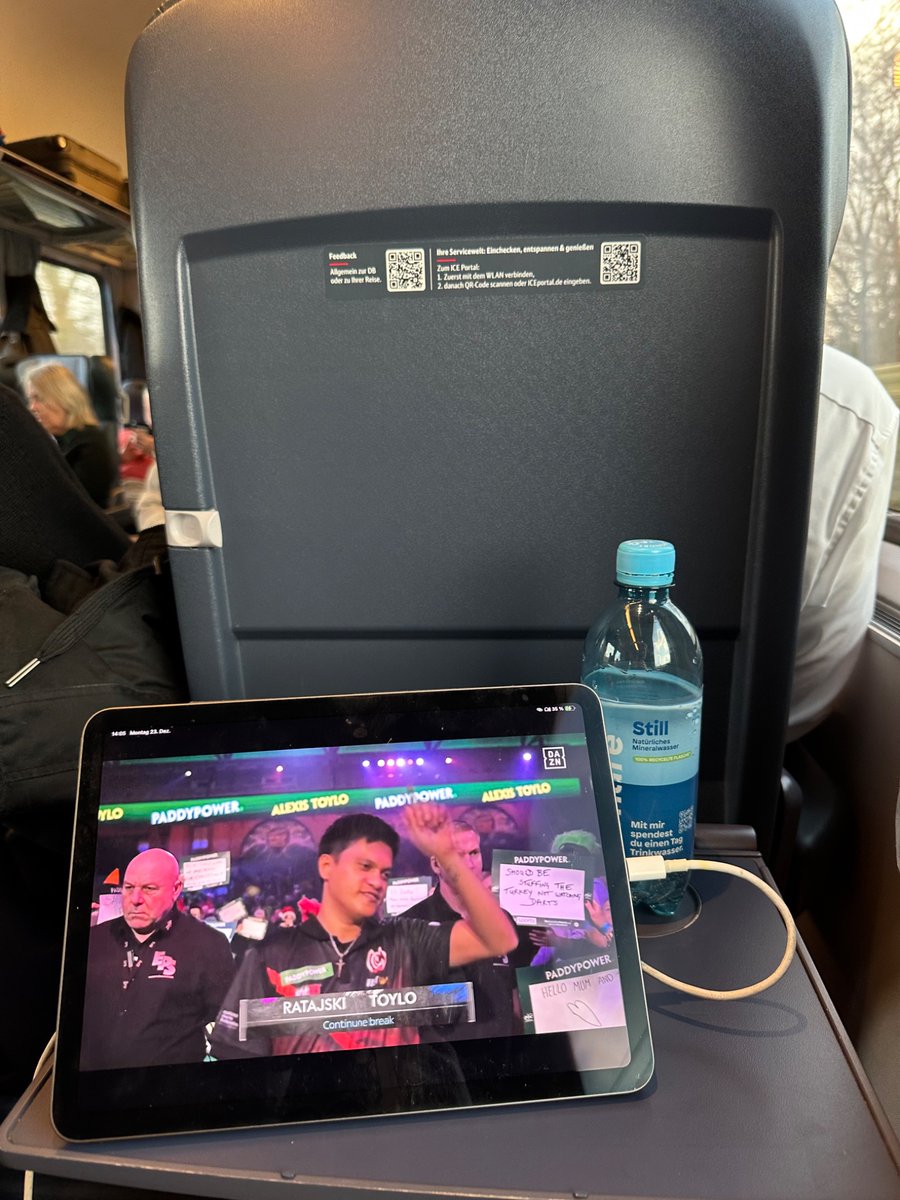 TimSnak's tweet photo. DartsWM! Egal wie, egal wo!
Anwesendheitscheck ✅

#dartzn #dartswm https://t.co/xGvetDUZY2