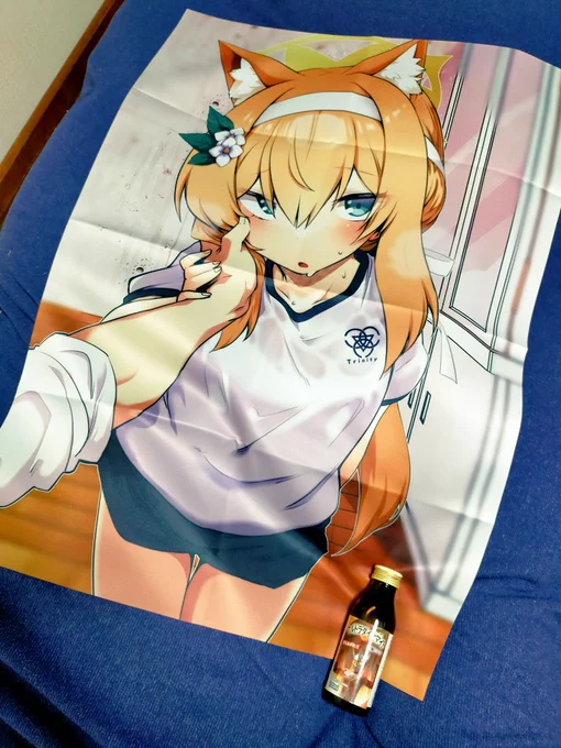 布ポスターすごく良い感じ 