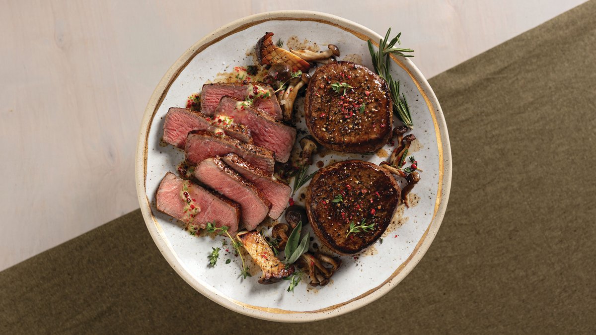 104.7 The Fish tweet media