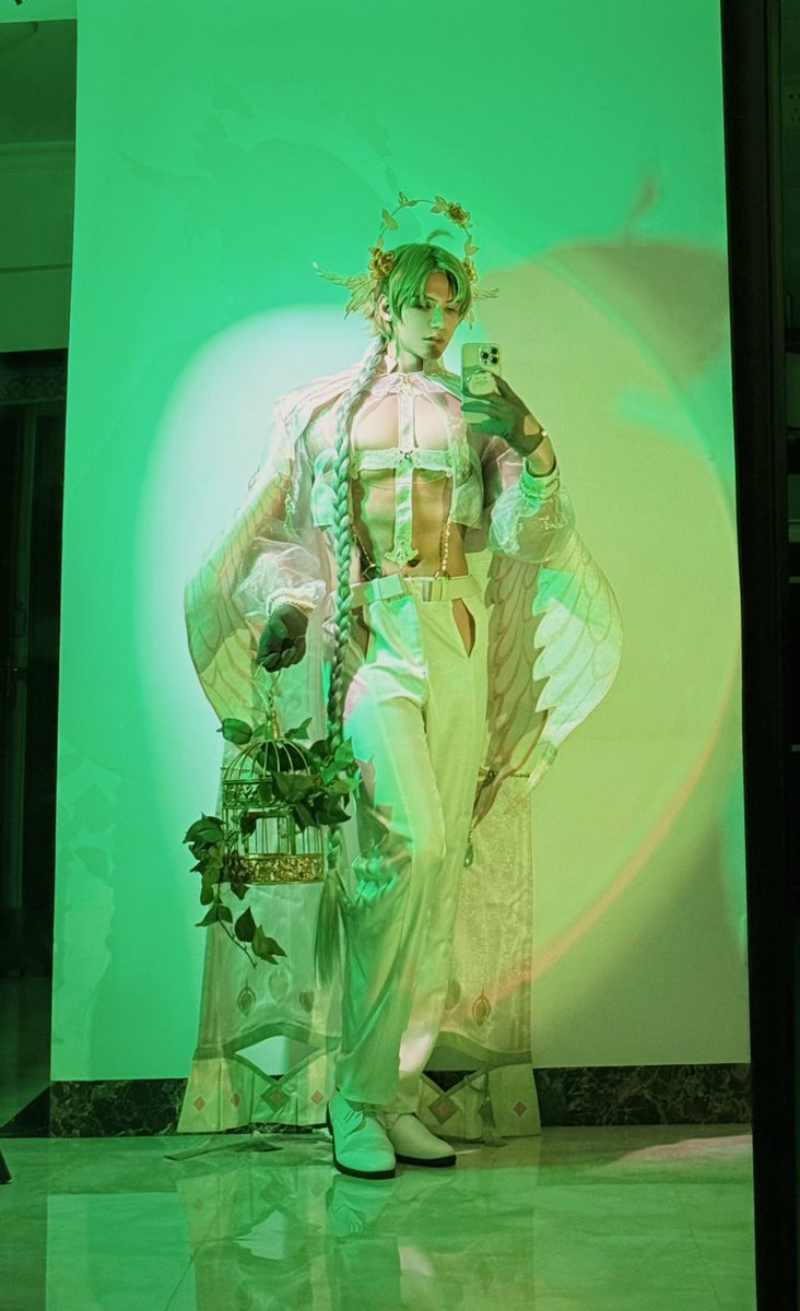 #NUcarnival #Olivine #cos