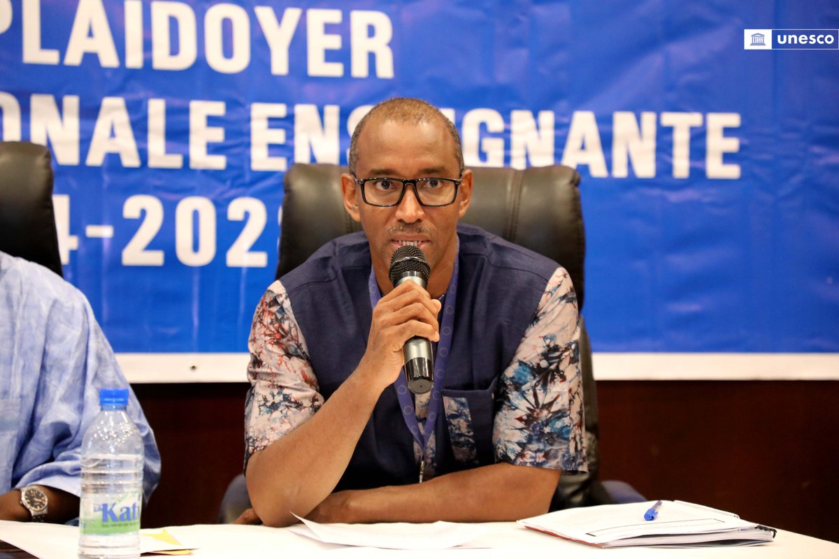 UNESCO MALI (@unescobamako) on Twitter photo Le #MEN, avec l’appui de l’UNESCO à travers son projet « Améliorer l’enseignement dans la région du Sahel », financé par <a href="/UEauMali/">UE au Mali</a>, a organisé, le 12/12/24 à Bamako, une session de #plaidoyer en faveur de la Politique Nationale #Enseignante du Mali (PNEM). 1/2 Le #MEN, avec l’appui de l’UNESCO à travers son projet « Améliorer l’enseignement dans la région du Sahel », financé par <a href="/UEauMali/">UE au Mali</a>, a organisé, le 12/12/24 à Bamako, une session de #plaidoyer en faveur de la Politique Nationale #Enseignante du Mali (PNEM). 1/2