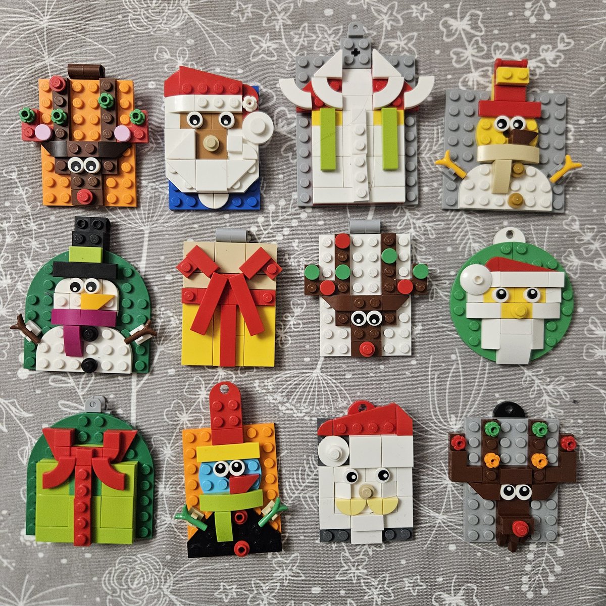 ps_frequent_art's tweet photo. Christmas Production - @LEGO_Group handmade

#christmas #christmasdecor #christmasdecorations #christmastime #christmasmood #lego #legochristmas https://t.co/ig8QYQQ558
