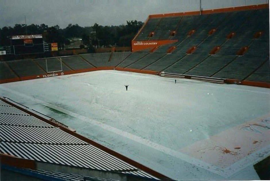 Paul Dellegatto⚡️FOX (@paulfox13) on Twitter photo 35 years ago today, the Swamp was covered in snow. <a href="/FloridaGators/">Florida Gators</a> <a href="/GatorsFB/">Florida Gators Football</a> 35 years ago today, the Swamp was covered in snow. <a href="/FloridaGators/">Florida Gators</a> <a href="/GatorsFB/">Florida Gators Football</a>