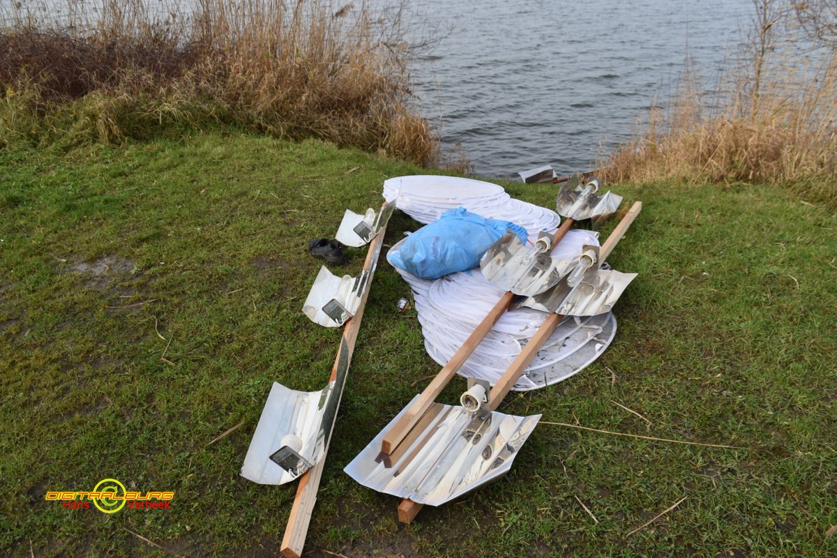 Dumping hennepkwekerij materiaal in Nieuwaal