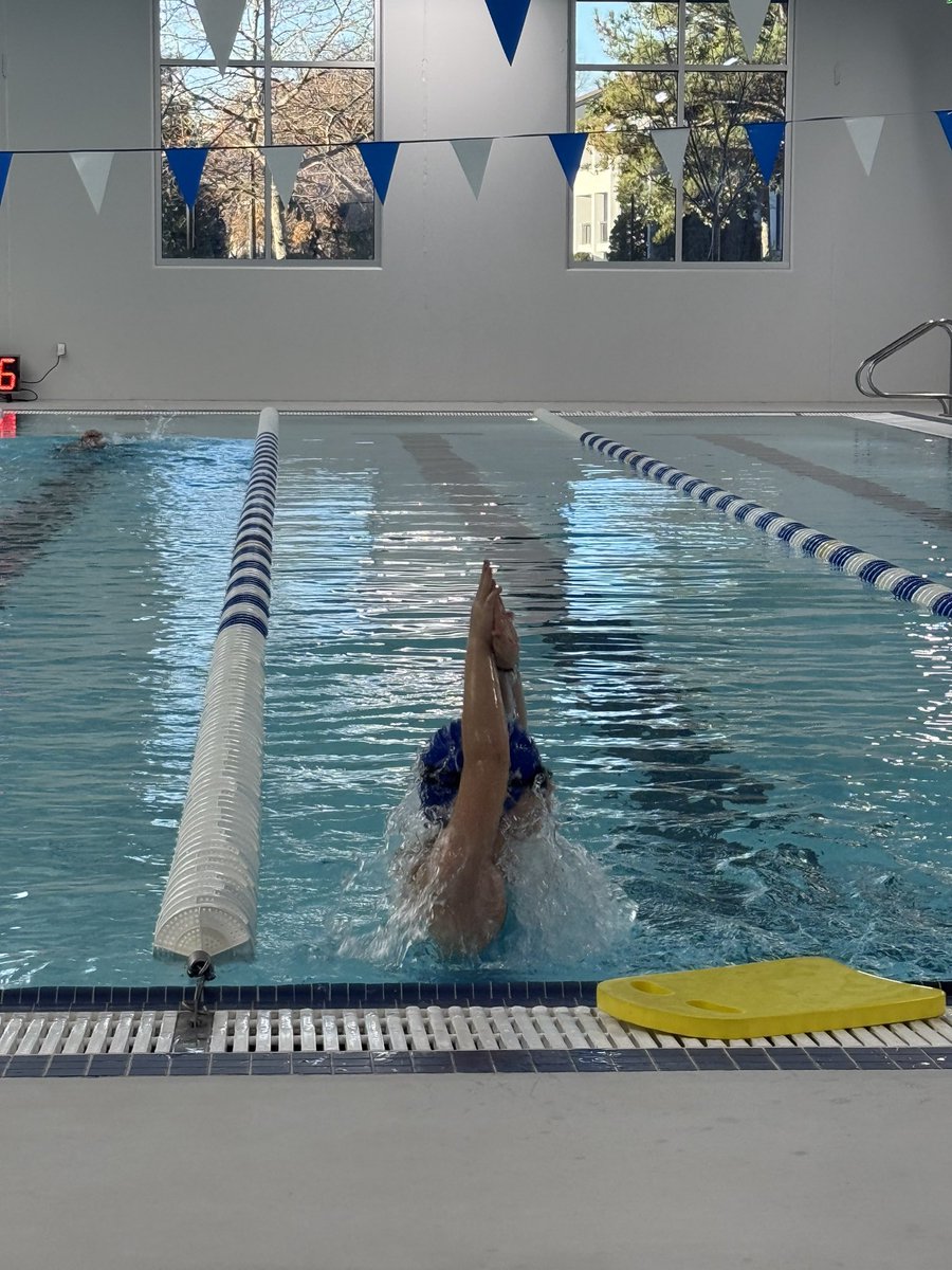 Tonya Hurst tweet media