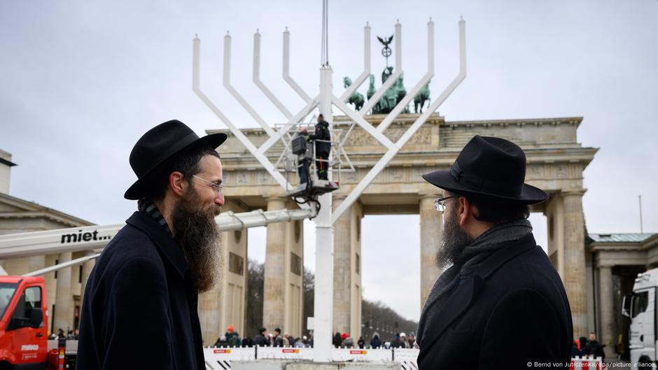 DW на русском tweet media