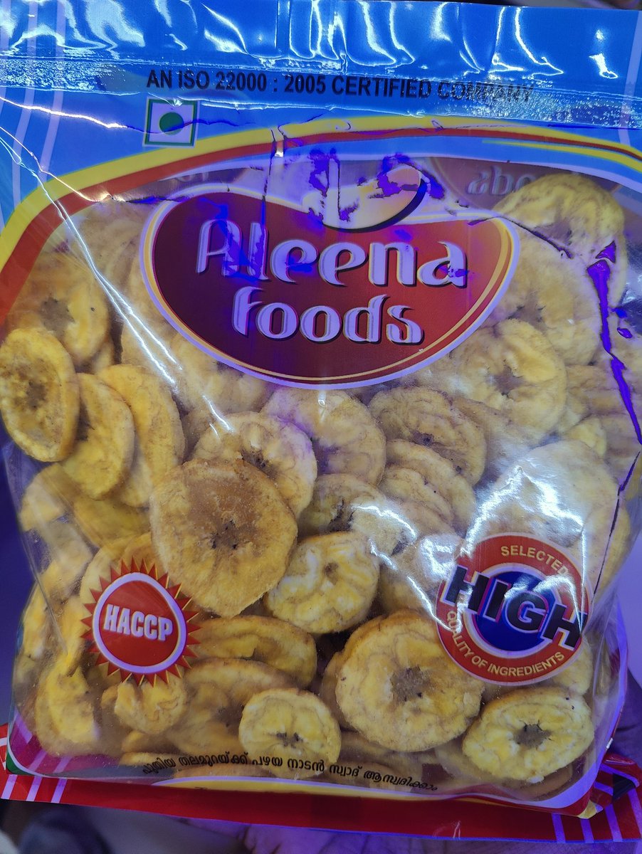 rajeevmenonsl's tweet photo. While in #Kerala never forget to try the banana chips and cassava with fish curry!
#whileinindia #musthave #foodrituals https://t.co/AhfuMzUKbO