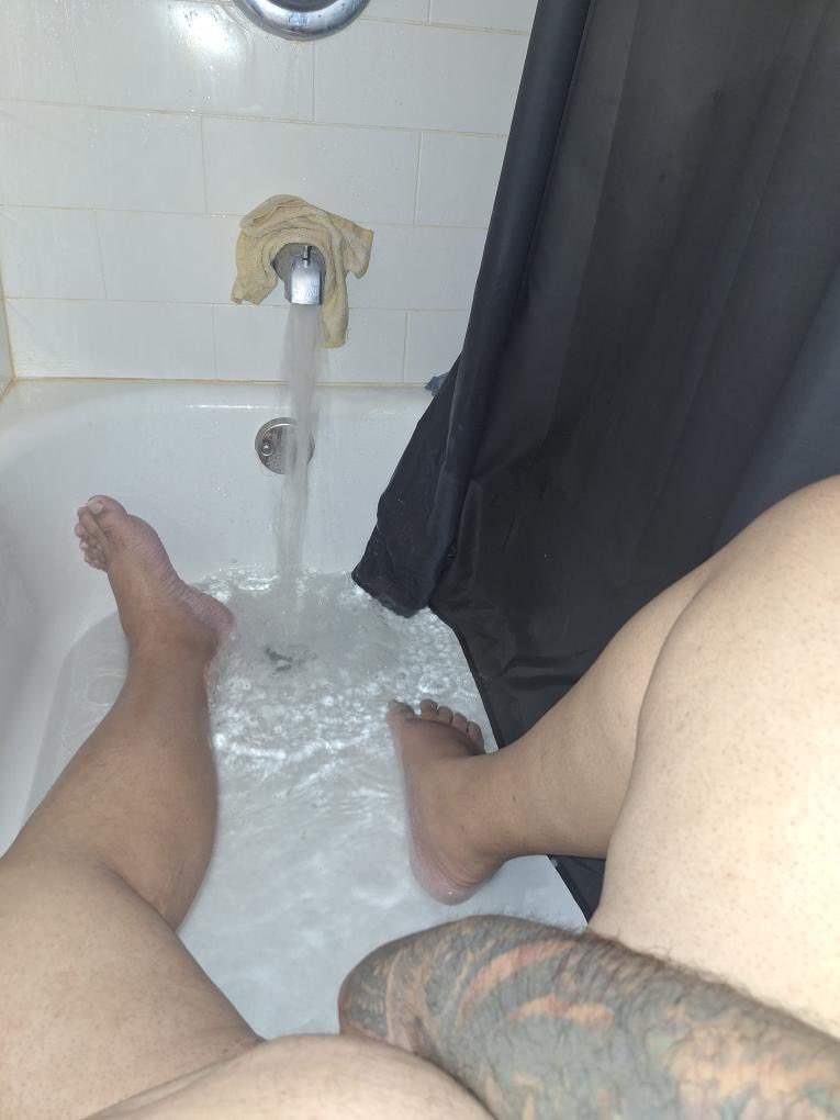 chubby80sdaddy's tweet photo. Should I start an OnlyFans or JFF? Idk, I'm scared. Please share?
#onlyfans #jff #chubbydad #chubbydaddy #beardedandchubby #tattooedandchubby #bhm #chubbybear #thickthighs #lowselfesteem https://t.co/D9vwaELGay
