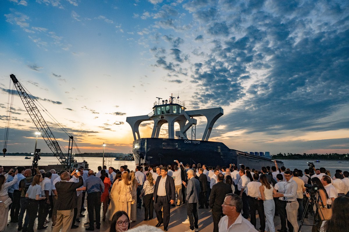 Grupo Toyotoshi tweet media