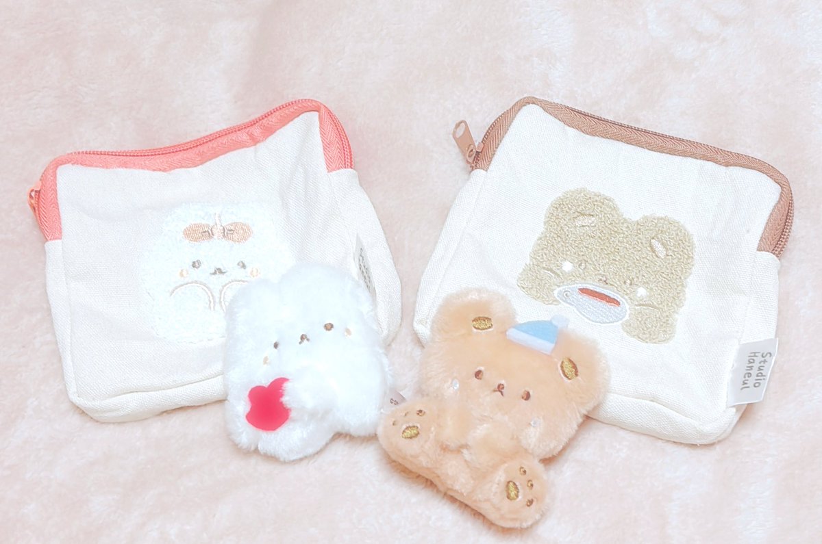 Studio ハヌル様の
可愛いポーチゲットしました♡♡
ガチャガチャです✨️🫶🏻💞
何入れよう〜🥹❤️

<a href="/juri_haneul/">Juri@スタジオハヌル🧸🐰ガチャガチャモールGachafy</a>