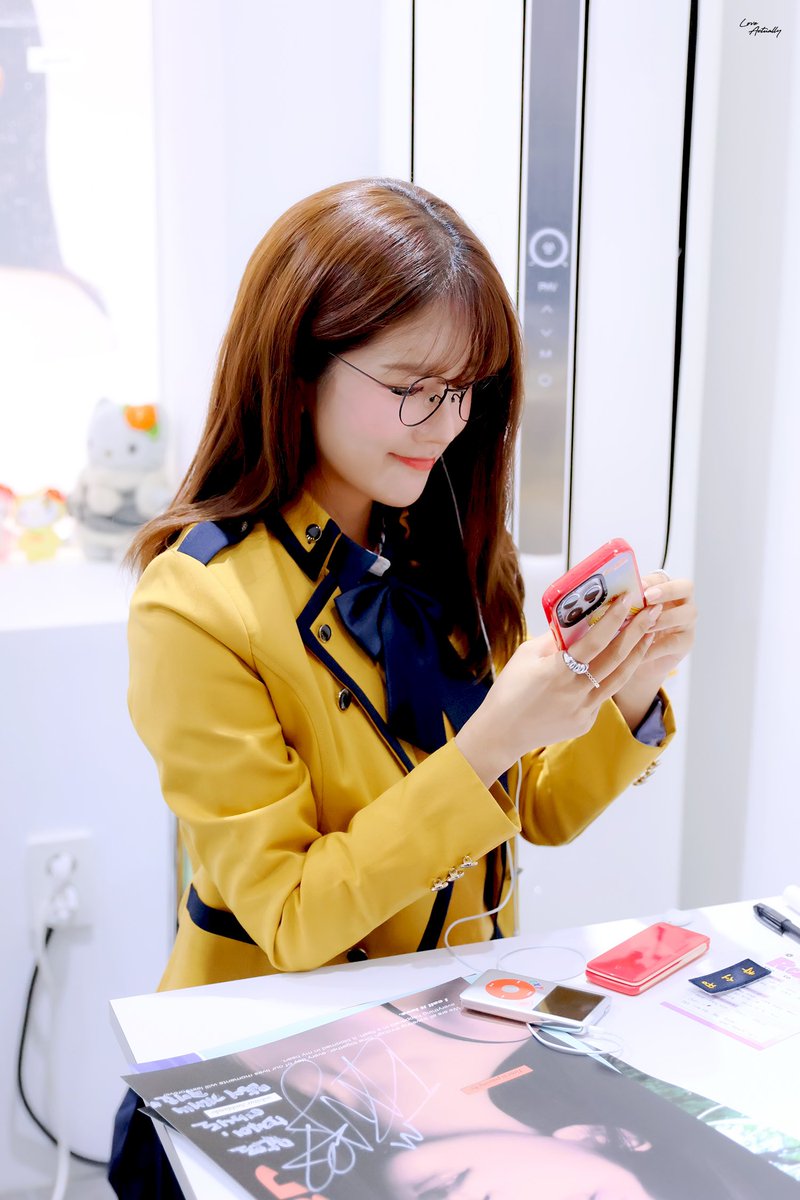 241106 생일카페
#우주소녀 #엑시 #추소정 #WJSN #EXY