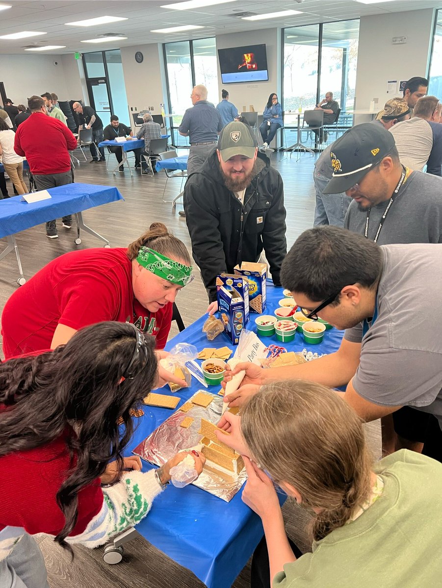spartronics's tweet photo. Last week at Spartronics Logan, we had a Graham Cracker Gingerbread House competition! The creativity was off the charts, and everyone brought their A-game. Huge thanks to all who joined in the festive fun! https://t.co/YVRzeo2tqp