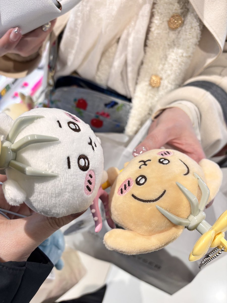 _supoware_'s tweet photo. ２回目のちいかわレストラン🍽️✨
るんちゃんお声がけありがとう〜🫶
UFOキャッチャーめっちゃ取れて楽しかった🤣
今度からUFOキャッチャーやるときはひょうたんを持参します笑 https://t.co/BAletRuaV5