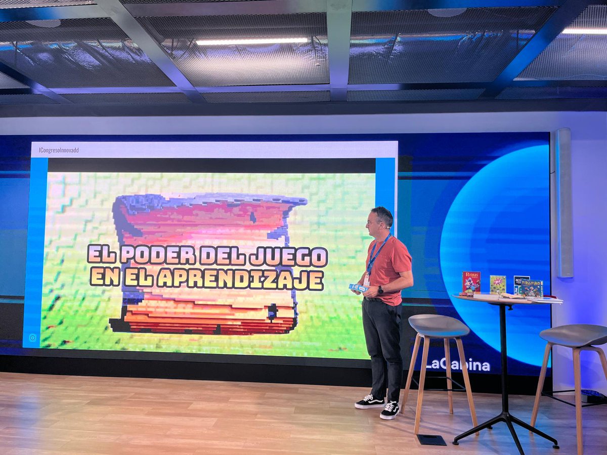 llume38's tweet photo. (2/4)🎲Taller de Matemáticas Recreativas
✅ 1r ciclo
#PikoPiko de @Mercurio_Juegos
✅ 2° ciclo
#BatallaDeGenios de @LudiloJuegos
✅ 3r ciclo
#Ubongo de @DevirIberia https://t.co/iLdvmk1RNB