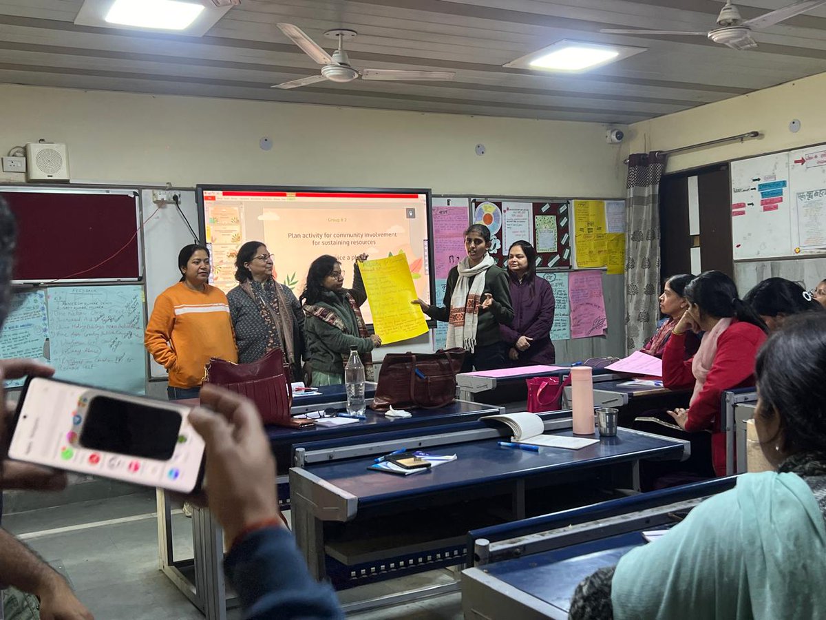 "Enhancing Teaching Excellence!
CPD Program for TGT Social Science of DoE successfully completed.
Upskilling educators for better learning outcomes! #CPDProgram #DIETKarkardooma #TGT Social Science
